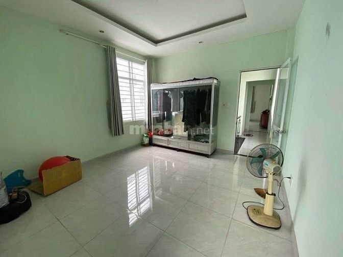 VỢ CHÔNG LY HÔN CẦN BÁN GẤP NHÀ CHIA TÀI SẢN