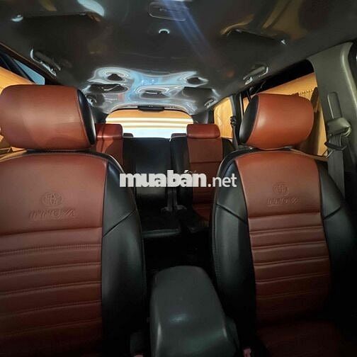 Toyota Innova 2012 Số sàn Bạc