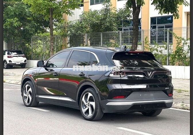 VinFast VF 8 Eco 2023 Điện 44v Đen