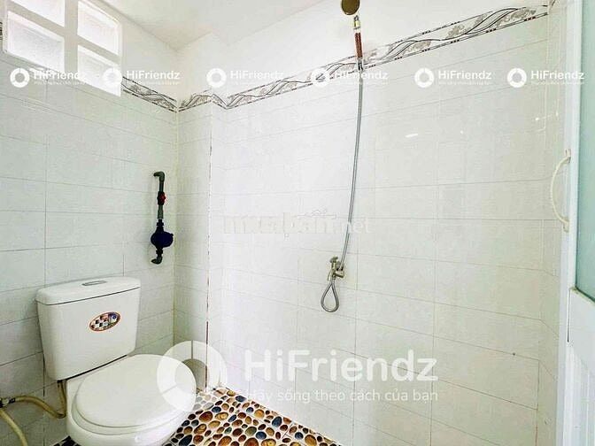 CHO THUÊ PHÒNG GÁC ĐẦY ĐỦ NỘI THẤT GẦN ĐẦM SEN NGÃ TƯ 4 XÃ QUẬN 11