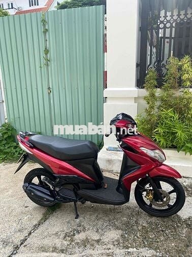 Yamaha Luvias fi 125 màu đỏ candy
