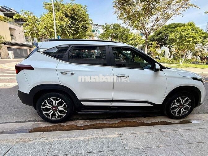 Kia Seltos Premium 2023 Trắng 65331 km