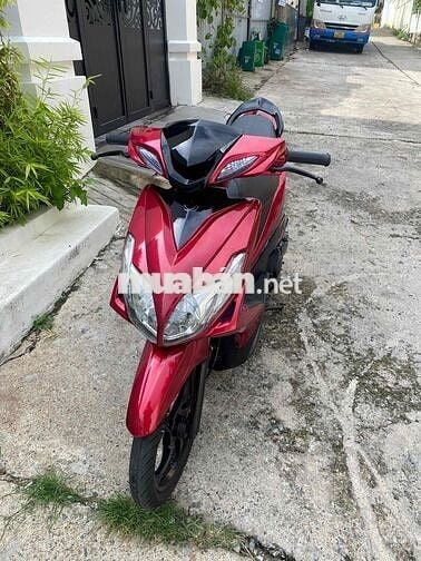 Yamaha Luvias fi 125 màu đỏ candy