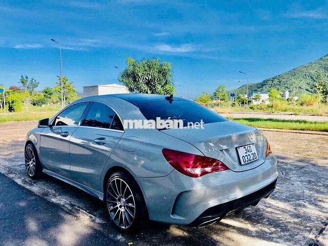 Mercedes-Benz CLA 200 2014 Sedan 80000 km Xám