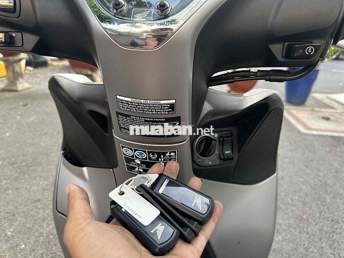 Honda SH Mode 2020 Xám 8700 km Tự động