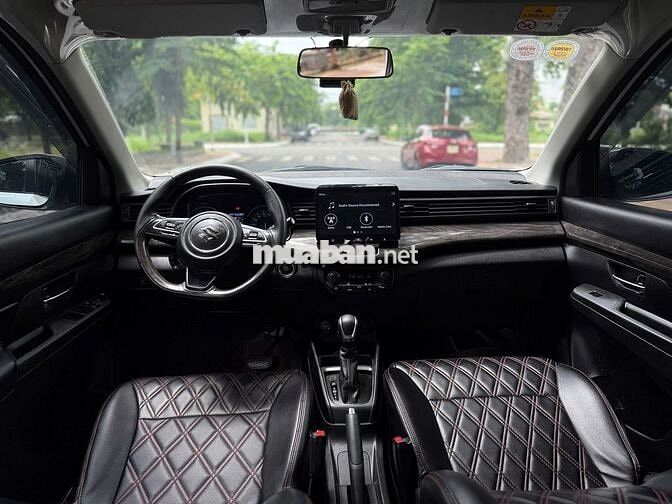 Suzuki Ertiga Hybrid SX 2022 cực lướt