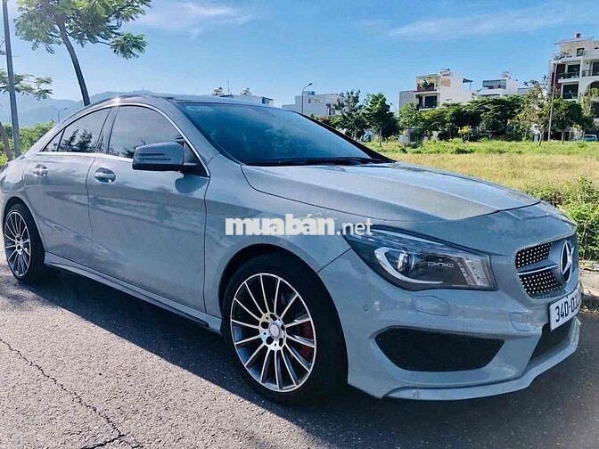 Mercedes-Benz CLA 200 2014 Sedan 80000 km Xám