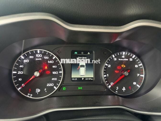 MG ZS LUXURY 2025 - Odo 22.000 km  Nhập Thái Lan