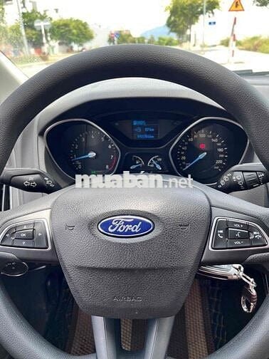 Ford Focus Hatchback 2018 Trắng 90000 km