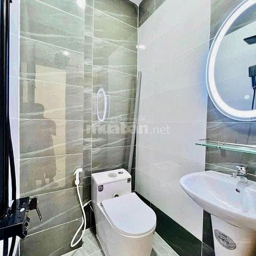 Nhà đẹp ô tô vào tận nhà sổ hồng riêng 60m² 4 tầng, 5 phòng ngủ, chỉ 5