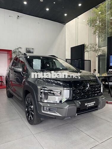 Mitsubishi Cross rẻ chưa từng có, giảm tới  99tr