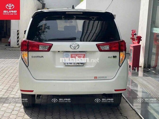 Toyota Innova E 2017 Trắng Số sàn 57.000 km