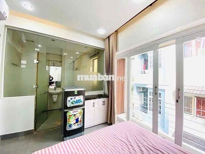 STUDIO BAN CÔNG - DÁ MỀM NHẤT TRUNG TÂM Q3