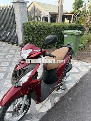 Honda Vision 2017 màu Đỏ