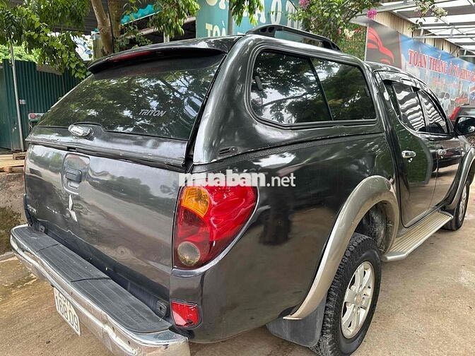 Mitsubishi Triton 2011 Số sàn Xám 16 vạn