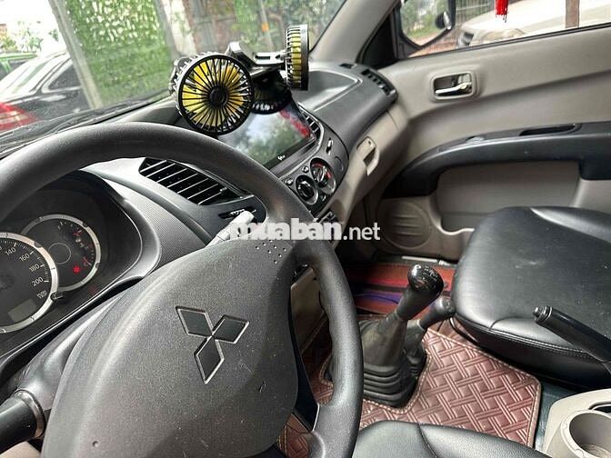 Mitsubishi Triton 2011 Số sàn Xám 16 vạn