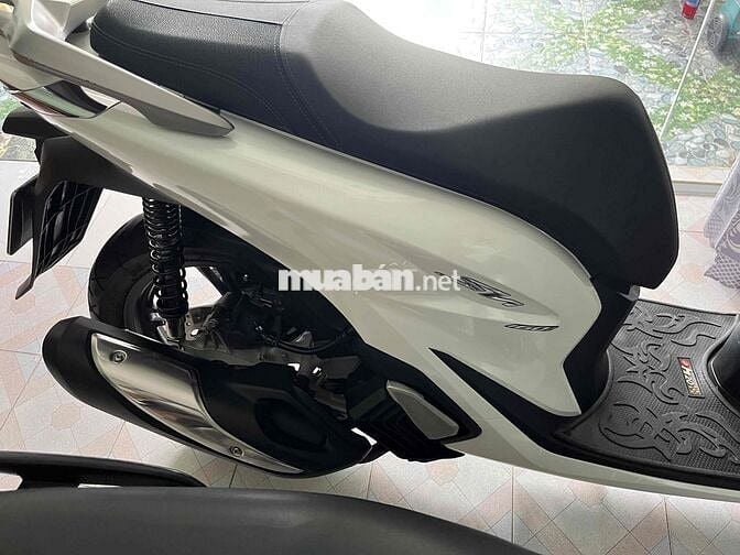Honda SH 125 CBS 2023 Trắng Đen Bs 78383