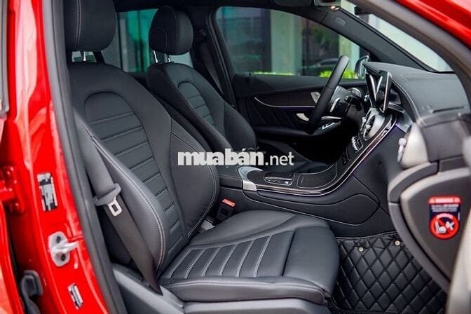 Mercedes Benz GLC 300 4Matic 2022 Đỏ 5 chỗ