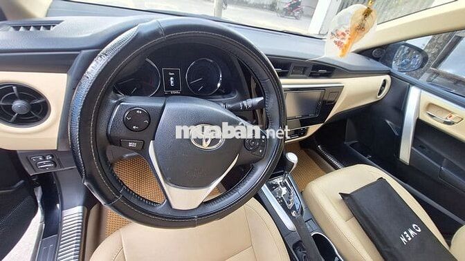 Toyota Corolla Altis 2024 Đen 5 chỗ Tự động