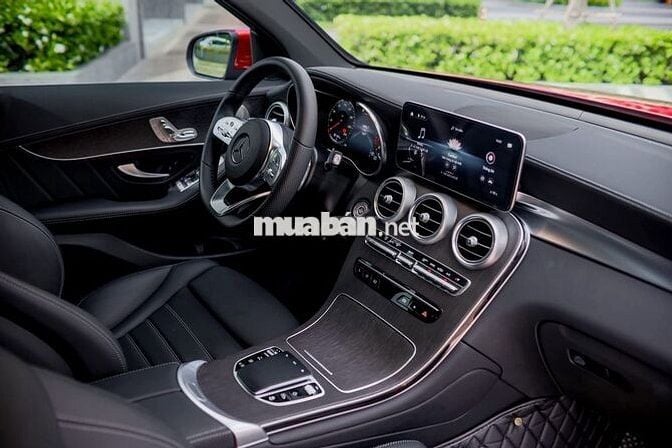 Mercedes Benz GLC 300 4Matic 2022 Đỏ 5 chỗ