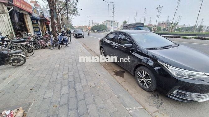 Toyota Corolla Altis 2024 Đen 5 chỗ Tự động