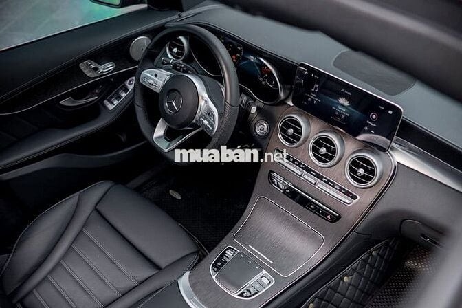 Mercedes Benz GLC 300 4Matic 2022 Đỏ 5 chỗ
