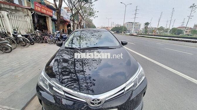 Toyota Corolla Altis 2024 Đen 5 chỗ Tự động