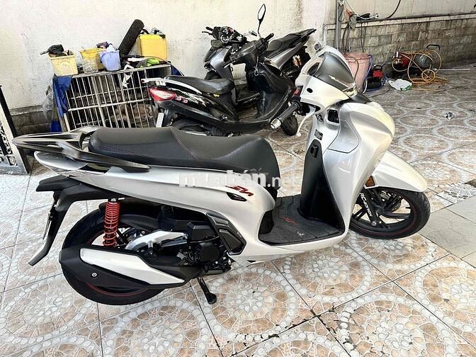 Honda SH 350i 2023Bạc đen Việt Nam