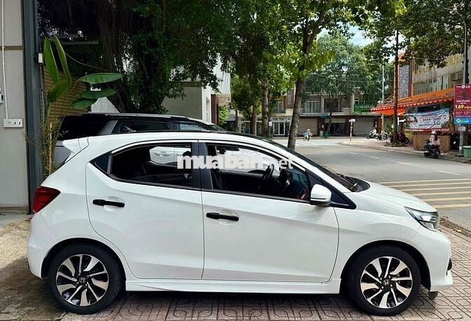 Honda Brio RS 2019 Trắng Nhập khẩu