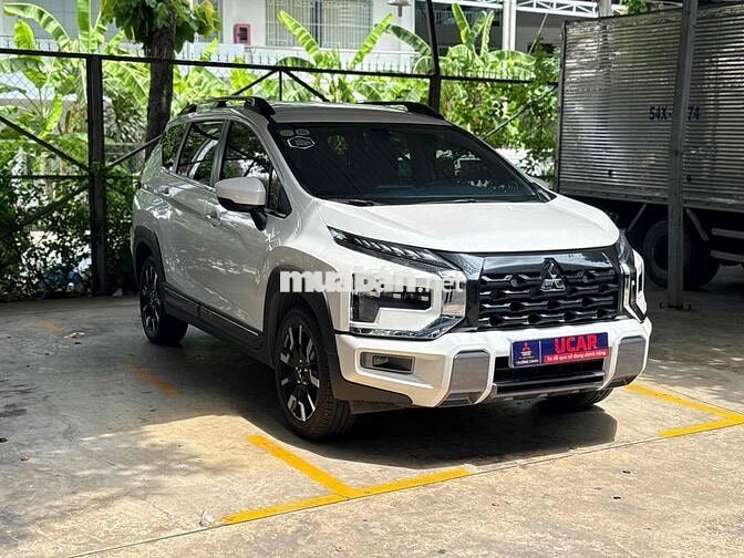 Mitsubishi Xpander Cross 25 Xe Lướt bao sang tên