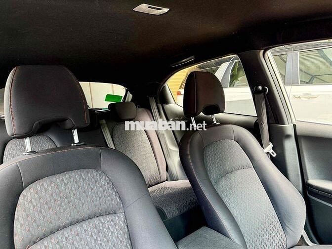 Honda Brio RS 2019 Trắng Nhập khẩu
