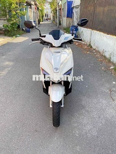 Honda Air Blade 2016 Trắng chính chủ