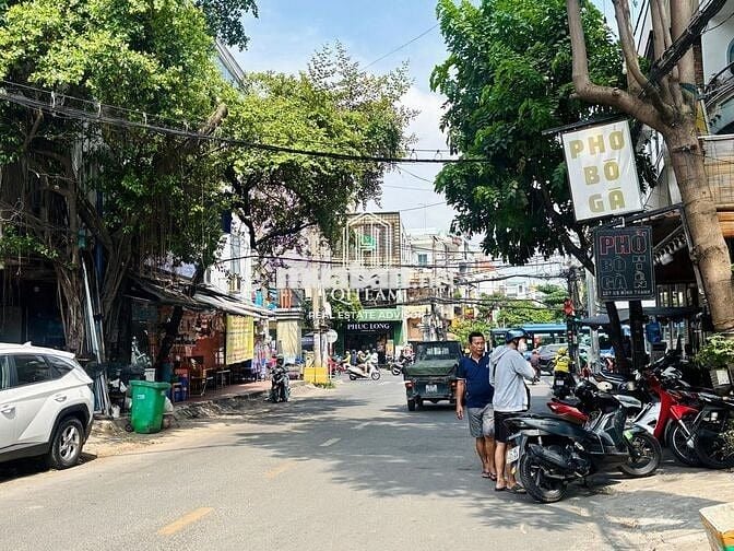MẶT TIỀN KHU NGUYỄN GIA TRÍ - 4x20m - 4 TẦNG - GIÁ 55 TRIỆU