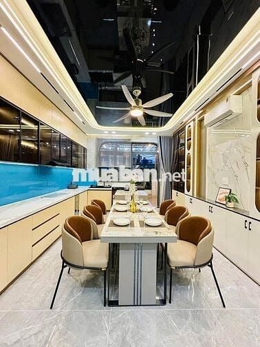 Chủ cần bán căn nhà mặt tiền đường tân hưng thuận 22 .kế bên gò vấp