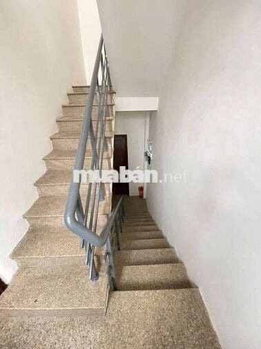 Pass Phòng nguyễn giản thanh, đường xe tải sạch thoáng