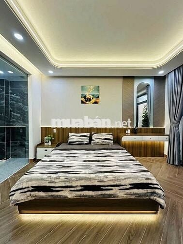 Chủ cần bán căn nhà mặt tiền đường tân hưng thuận 22 .kế bên gò vấp