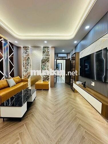 Chủ cần bán căn nhà mặt tiền đường tân hưng thuận 22 .kế bên gò vấp