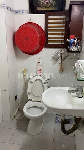 Chính chủ cho thuê nhà nguyên căn 7x10m 1 trệt 1 lầu Phạm Văn Đồng