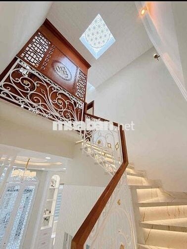Bán gấp nhà mặt tiền hẻm 38(3m),Tân thuận tây,Tân thuận, hồ chí minh