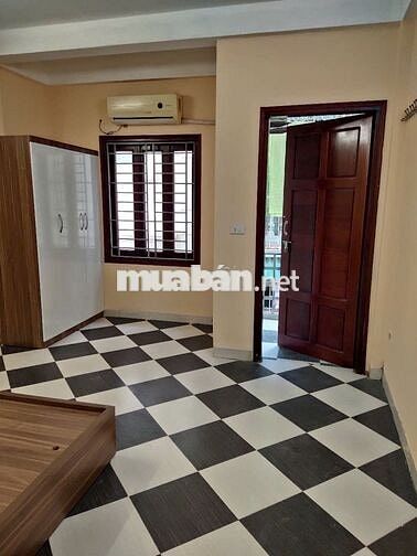Cho thuê phòng 2 ngủ 1 khách và studio giá rẻ Dương Quảng Hàm
