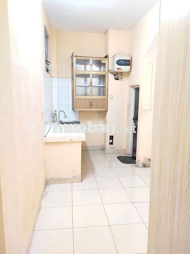 Cho thuê phòng 2 ngủ 1 khách và studio giá rẻ Dương Quảng Hàm