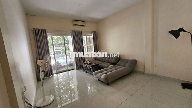 Chính chủ cho thuê - Nhà nguyên căn 1 triệt 2 lầu - 4PN4WC - Giá 35tr
