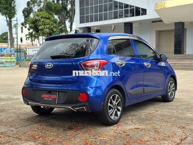 Hyundai i10 Grand 2017 1.2 AT Xanh 6 vạn