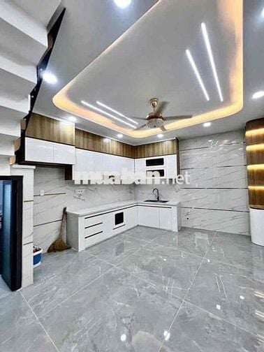 NHÀ ĐẸP 5 TẦNG GẦN HẬU GIANG - MINH PHỤNG 4M x 15M • 60M2 HẺM 6M THONG