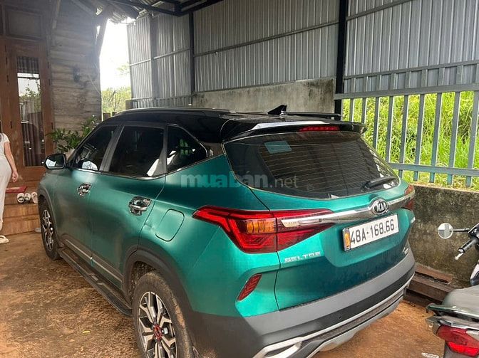 Kia Seltos Luxury 2020 Vàng chanh Việt Nam- 466  triệu