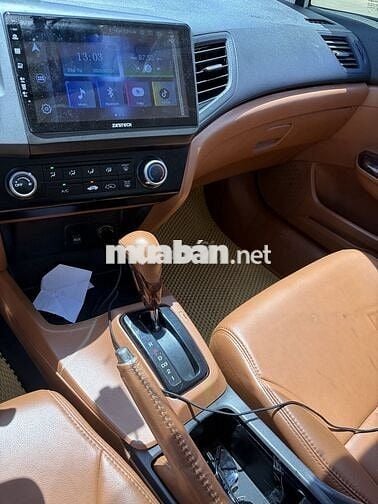 Honda Civic 1.8AT 2012 Trắng 90.000 km