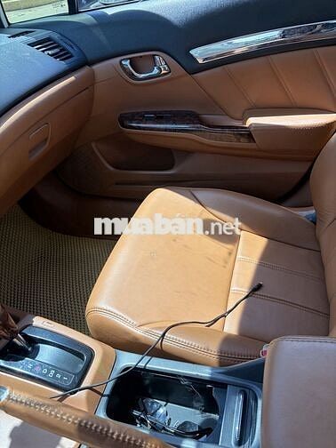 Honda Civic 1.8AT 2012 Trắng 90.000 km
