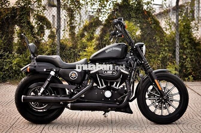 Harley-Davidson Iron 883 2016 Đen 6000 dặm Mỹ
