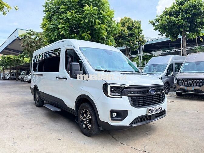 Ford Transit Trend2026 xe biển trắng chở nhân viên