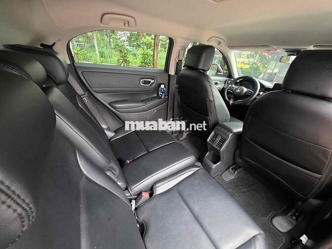 Honda HR-V G 2023 Đỏ 18.000 km